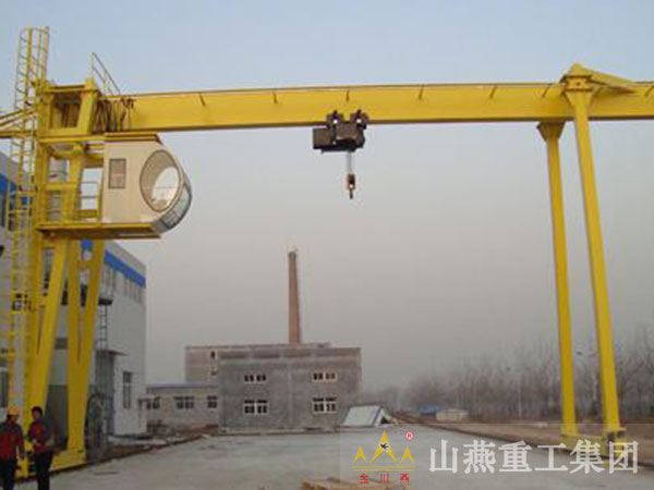龍門(mén)起重機(jī)有哪些類(lèi)型？主要用途和特征是什么？